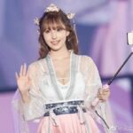 日本女星三上悠亚穿半透明汉服走秀 遭汉服爱好者怒喷