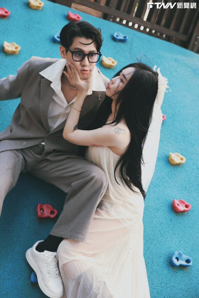 快訊／李玉璽認愛不到1年宣布結婚！甜娶大6歲許允樂　「我們會一起變老」