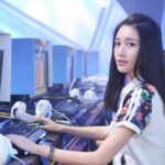 想搞擦边球？主打美女陪玩的软件被无限期下架